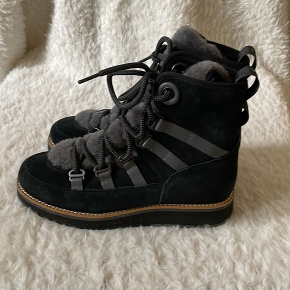 Cole Haan zero grand lux hiker boot suede shearling - Picture 3 of 9